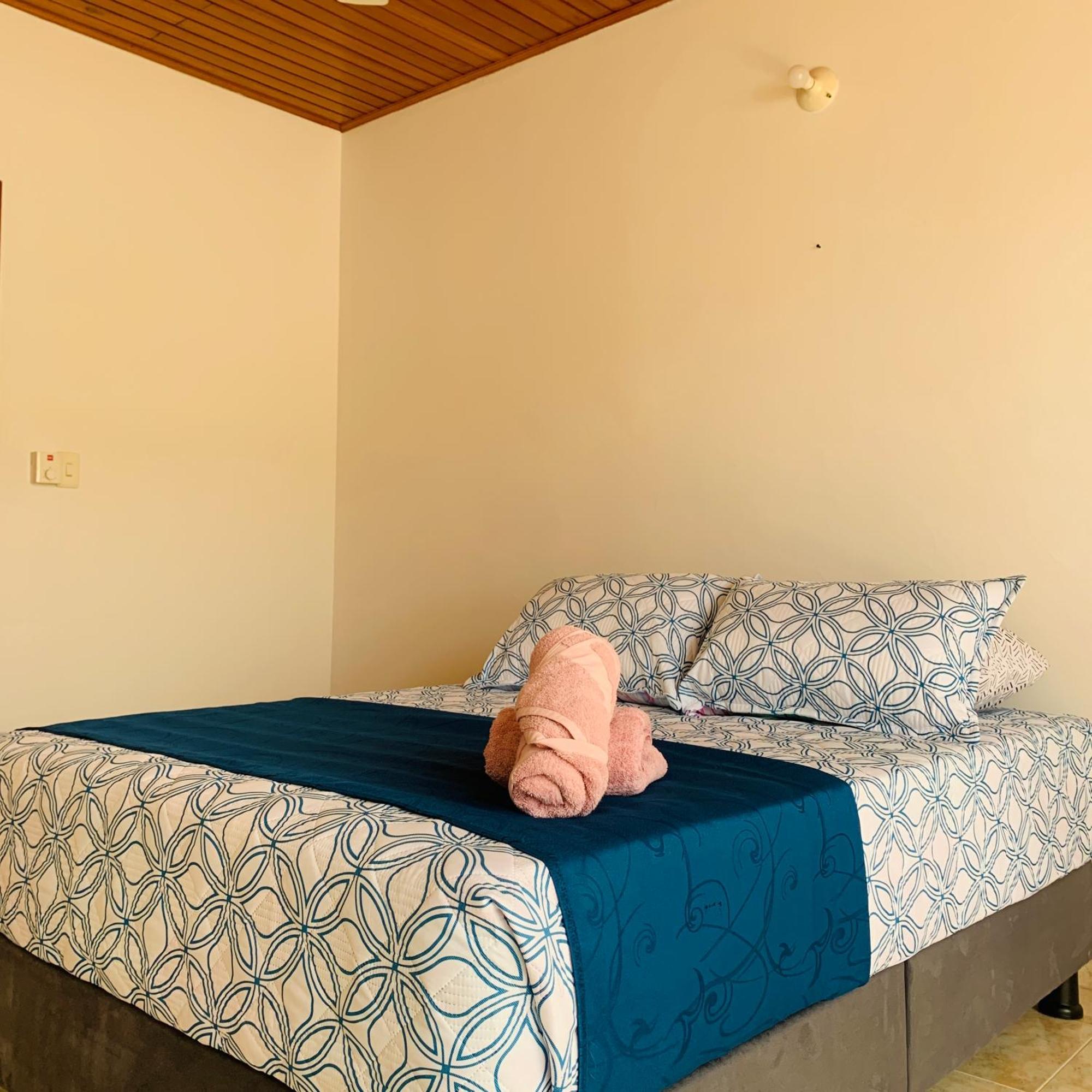 Hostel Cerca Al Centro Historico Cartagena ภายนอก รูปภาพ
