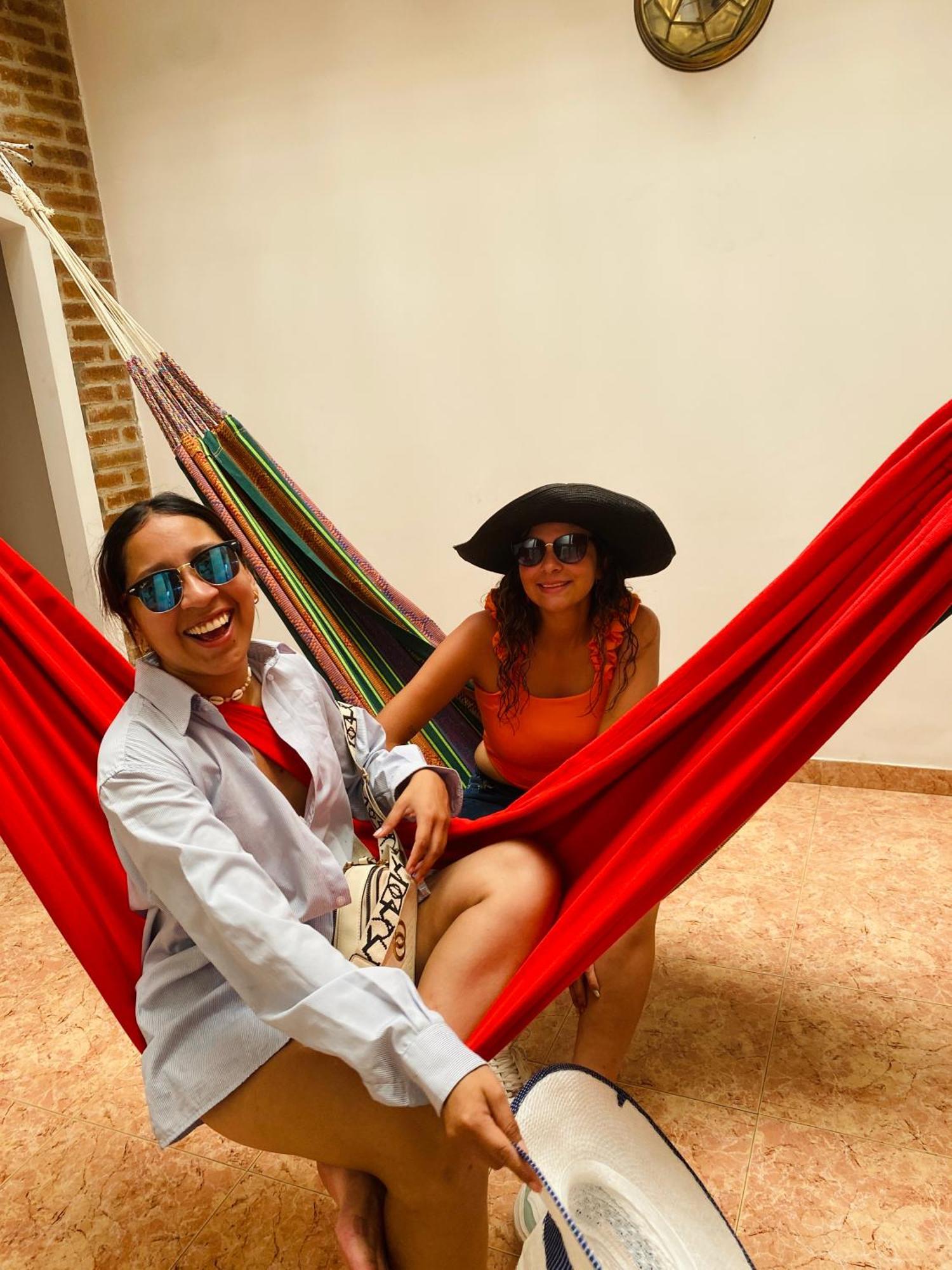 Hostel Cerca Al Centro Historico Cartagena ภายนอก รูปภาพ