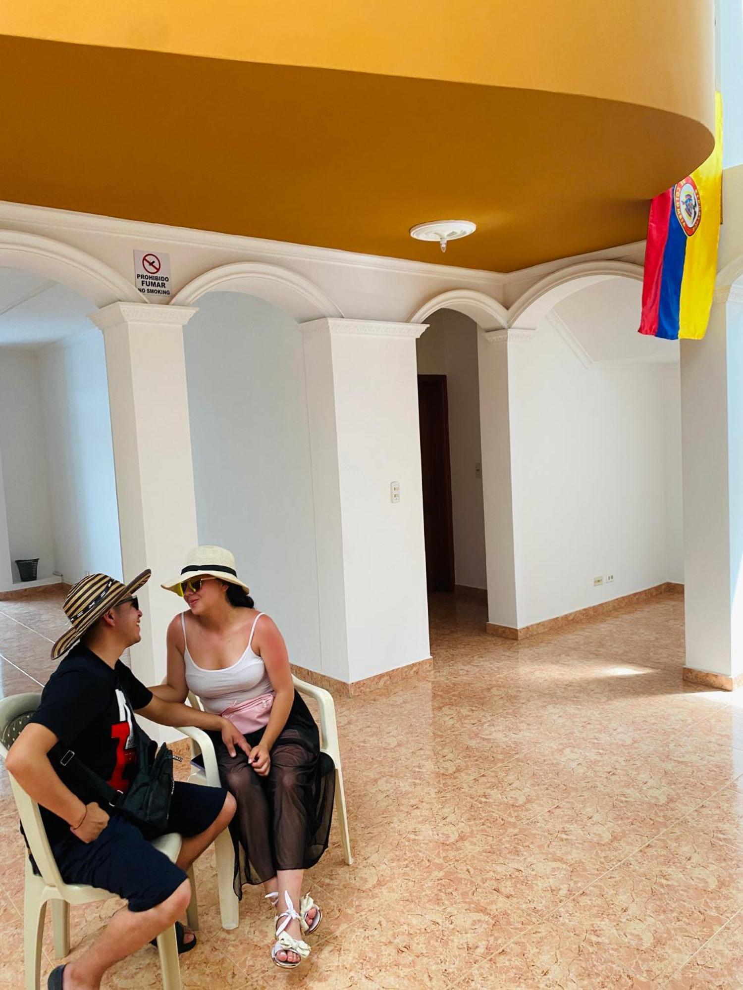 Hostel Cerca Al Centro Historico Cartagena ภายนอก รูปภาพ
