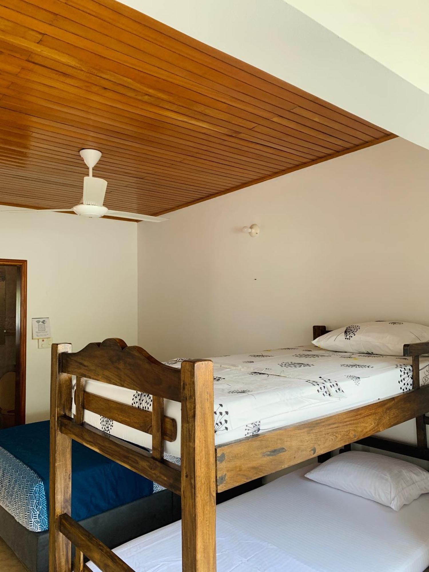 Hostel Cerca Al Centro Historico Cartagena ภายนอก รูปภาพ