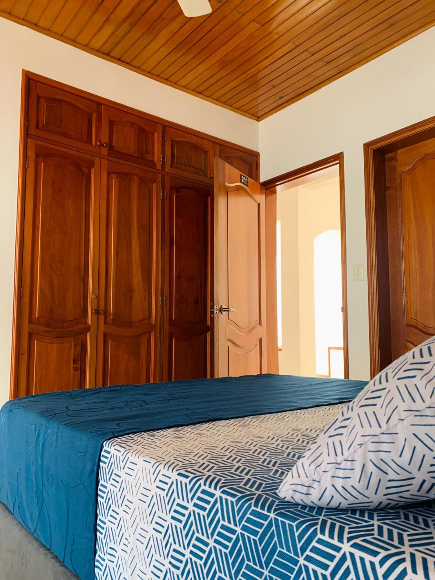 Hostel Cerca Al Centro Historico Cartagena ภายนอก รูปภาพ